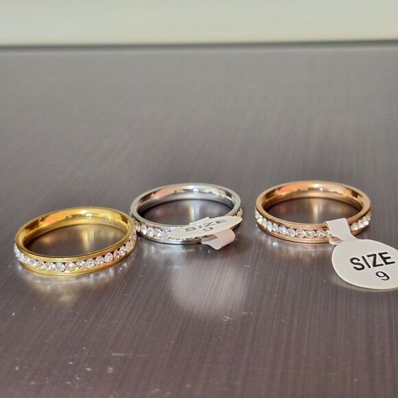 Stainless Steel Ring Set Tricolor 3 Piece‎ Band Yellow Rose White Size 9 NEW - Picture 7 of 11